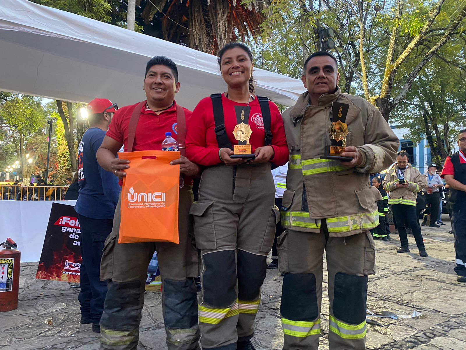 uploads/6/32/01 (91).Jpg